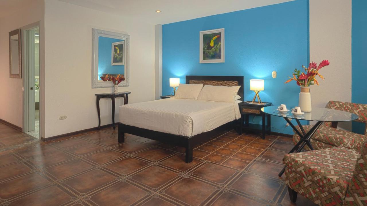 Blue Mirador Hotel Manuel Antonio Exterior foto